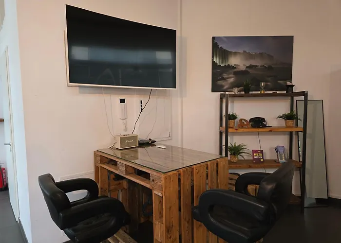 Luftiges Upcycling Im Eg - Zentral Apartment