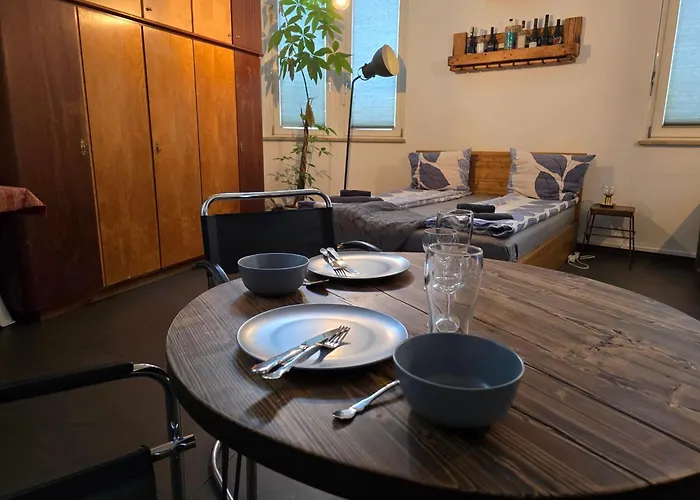 Luftiges Upcycling Im Eg - Zentral شقة