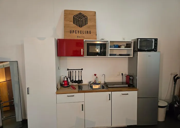 Luftiges Upcycling Im Eg - Zentral شقة برلين