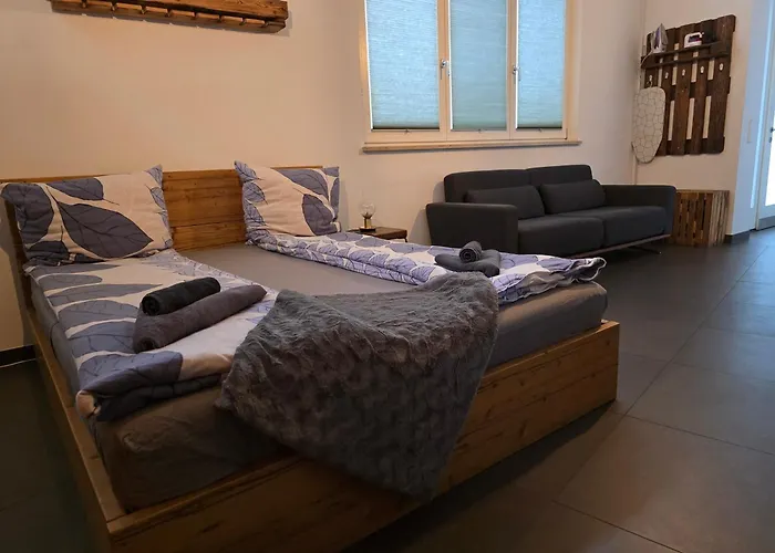 Luftiges Upcycling Im Eg - Zentral شقة