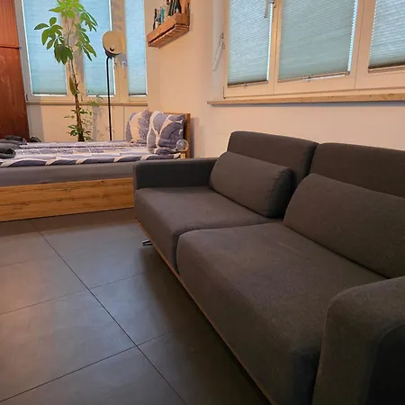 Luftiges Upcycling Im Eg - Zentral Apartment